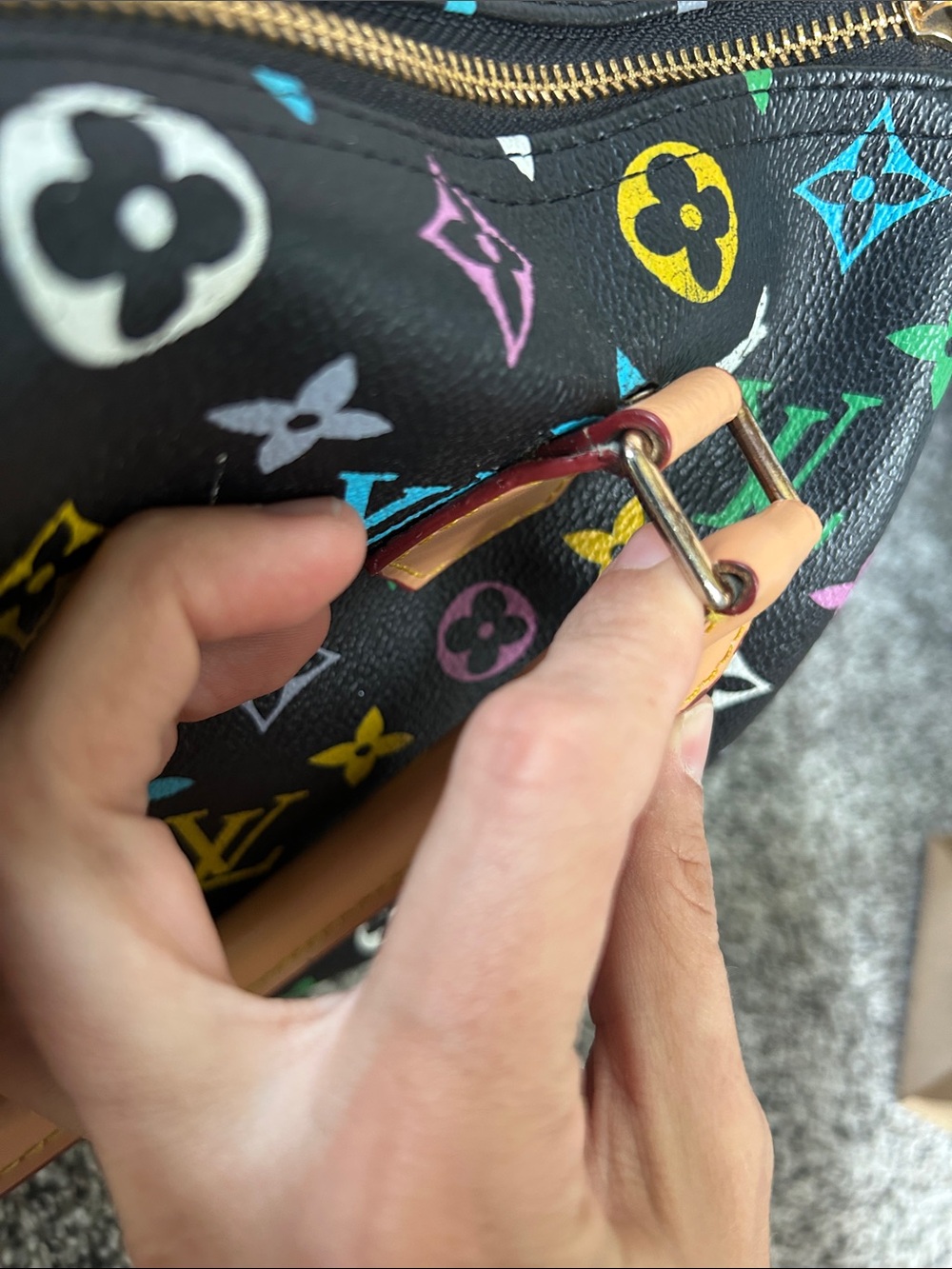 Multicolor Black Handbag - Picture 12 of 16